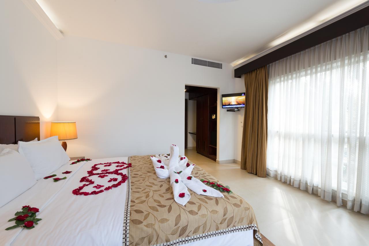 No. 18 Hotel Kochi Exterior photo