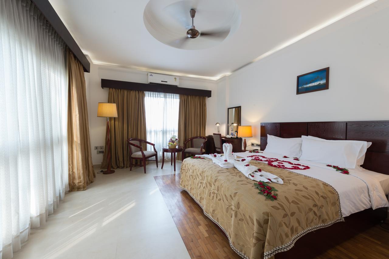 No. 18 Hotel Kochi Exterior photo