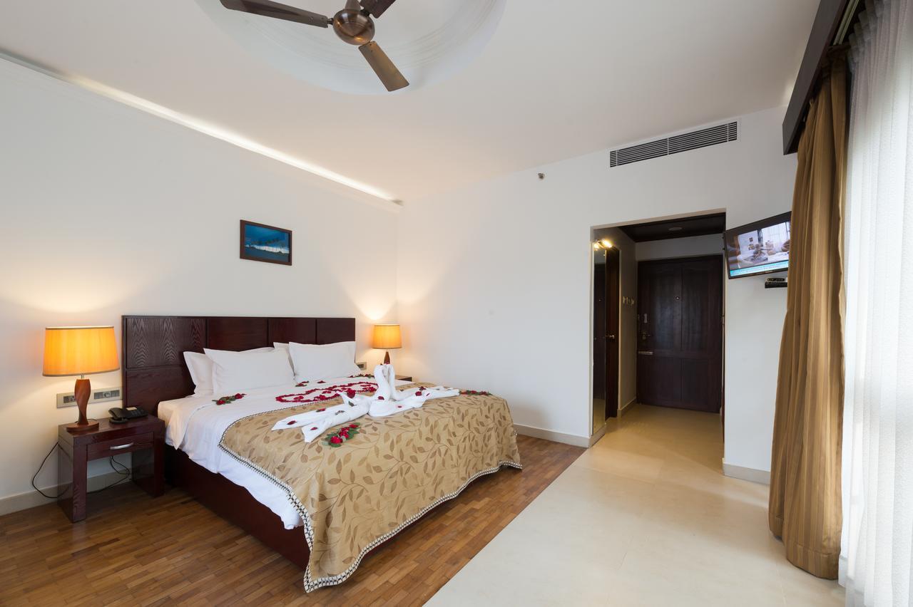 No. 18 Hotel Kochi Exterior photo